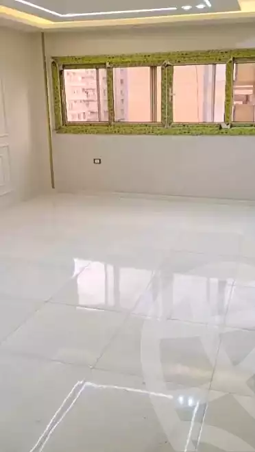 https://aqarmap.com.eg/ar/listing/6864714-for-sale-alexandria-al-agamy-lbytsh