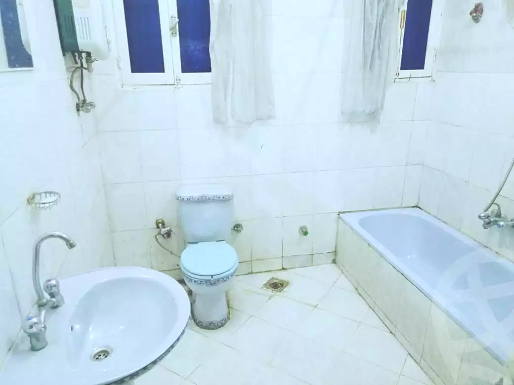 https://aqarmap.com.eg/en/listing/6864720-for-sale-cairo-helwan-sherif-st