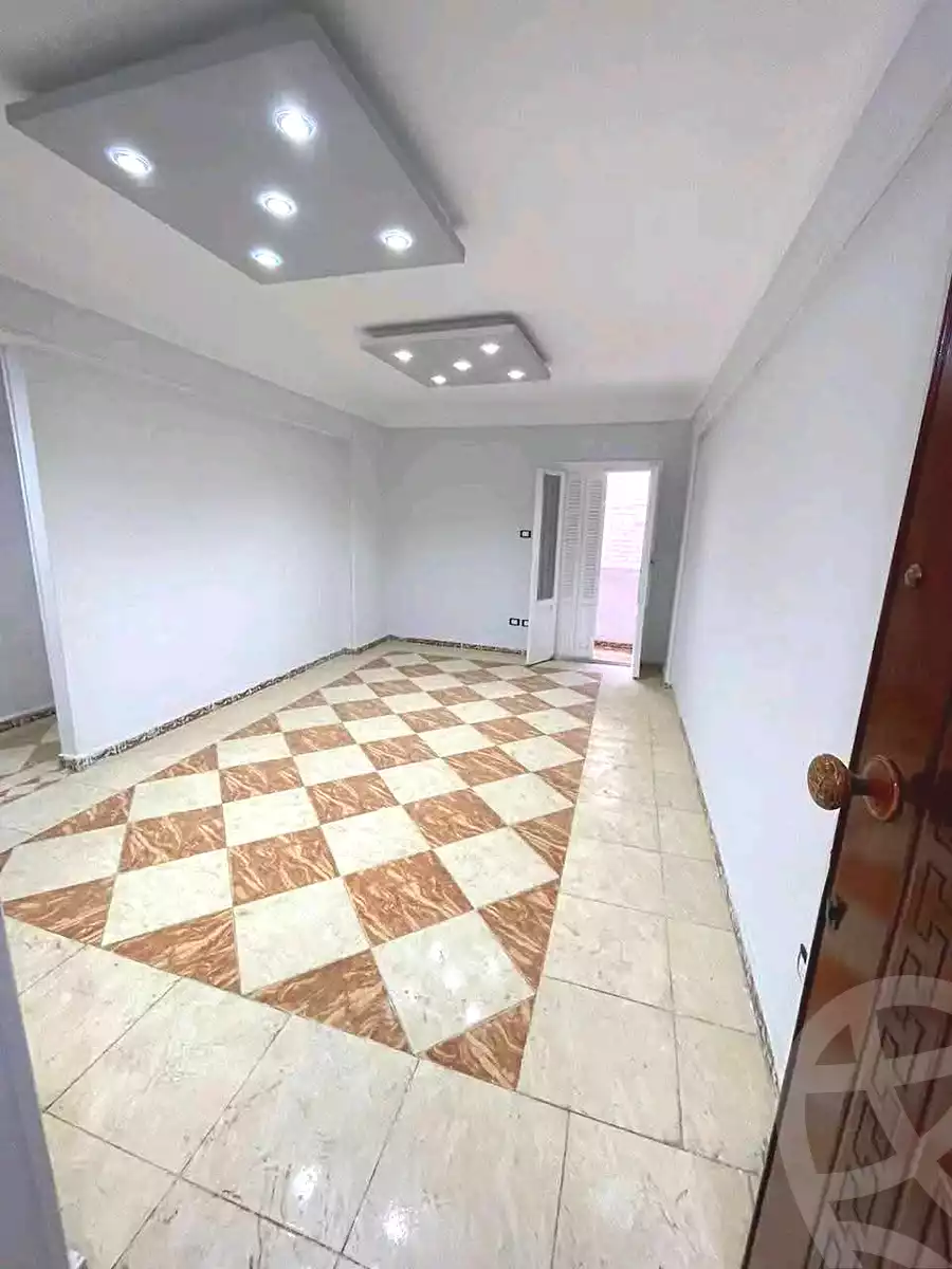 https://aqarmap.com.eg/en/listing/6864850-for-sale-alexandria-lsywf-el-falki
