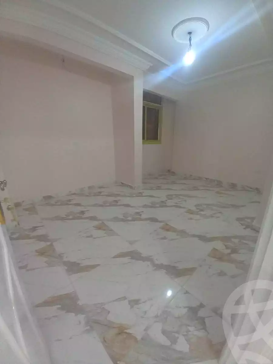 https://aqarmap.com.eg/ar/listing/6864893-for-sale-alexandria-miami-shr-jml-bd-lnsr
