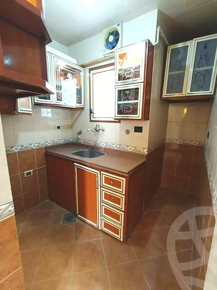 https://aqarmap.com.eg/en/listing/6865048-for-sale-alexandria-sydy-bshr-sydy-bshr-bhry-ali-hipa-st