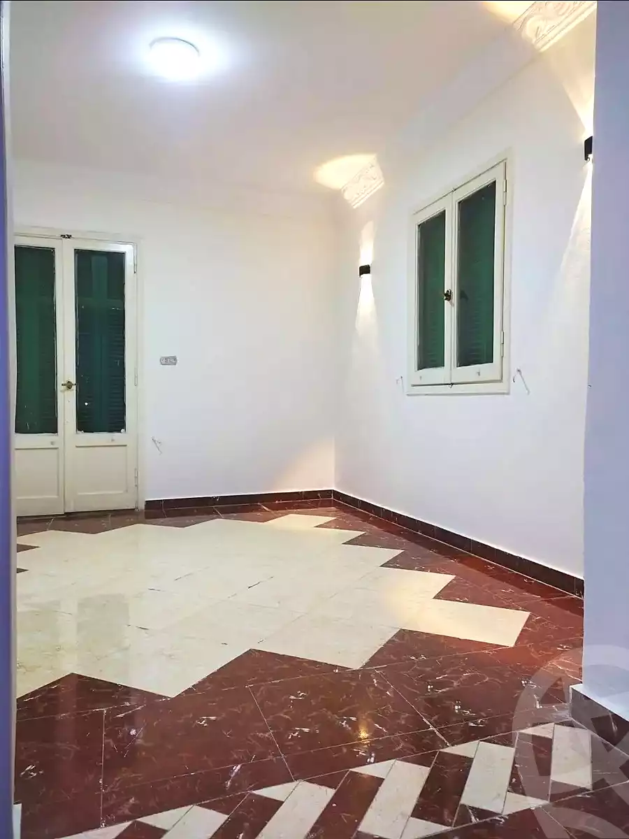 https://aqarmap.com.eg/en/listing/6865053-for-sale-alexandria-el-mandara-alex-el-mandara-bahri