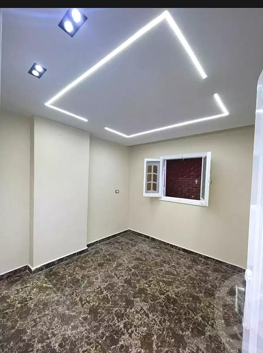 https://aqarmap.com.eg/ar/listing/6865072-for-sale-alexandria-al-agamy-lbytsh-ain-shams-st