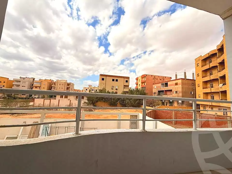 https://aqarmap.com.eg/en/listing/6865134-for-sale-cairo-15th-of-may-mjwr-8