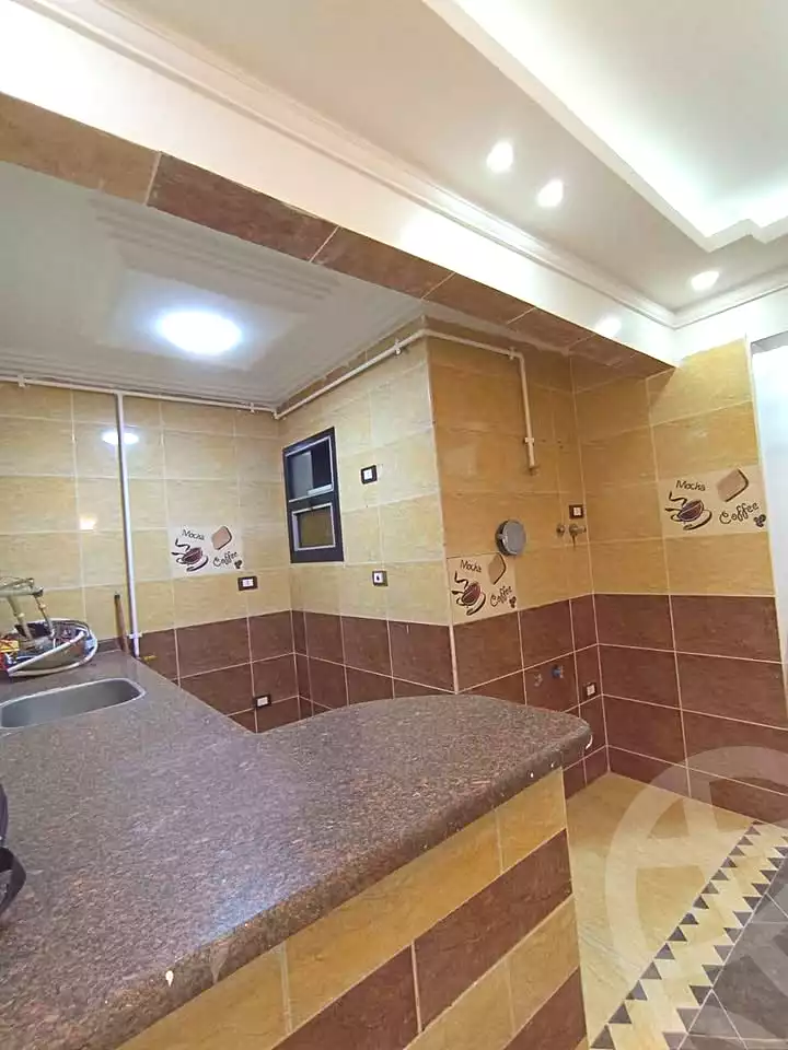 https://aqarmap.com.eg/ar/listing/6865284-for-sale-alexandria-bw-qyr-street-25