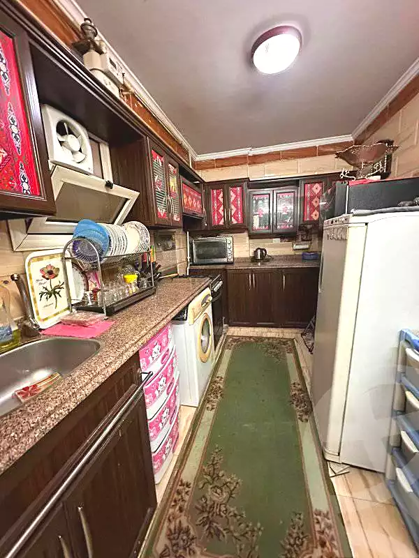 https://aqarmap.com.eg/ar/listing/6865386-for-sale-alexandria-lsywf-city-light-compound