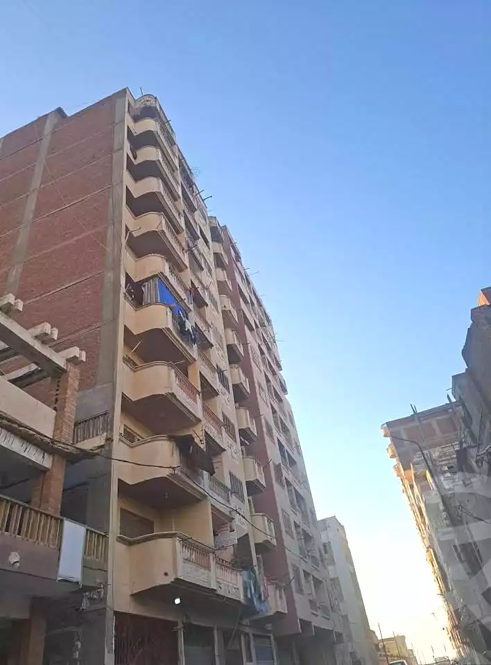https://aqarmap.com.eg/ar/listing/6865402-for-sale-alexandria-al-agamy-lbytsh-shahr-al-assal-st