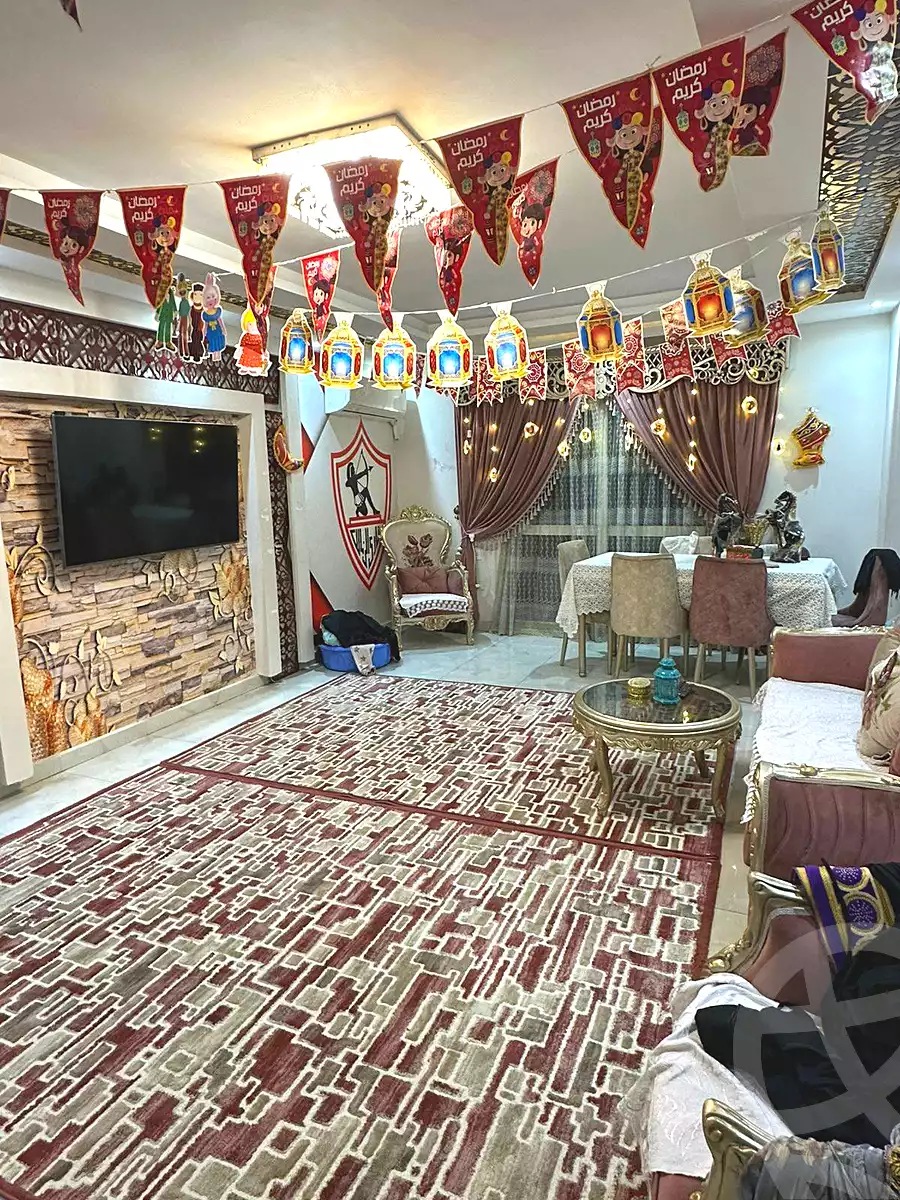 https://aqarmap.com.eg/ar/listing/6865411-for-sale-cairo-el-haram-shareaa-khatem-el-morsalen