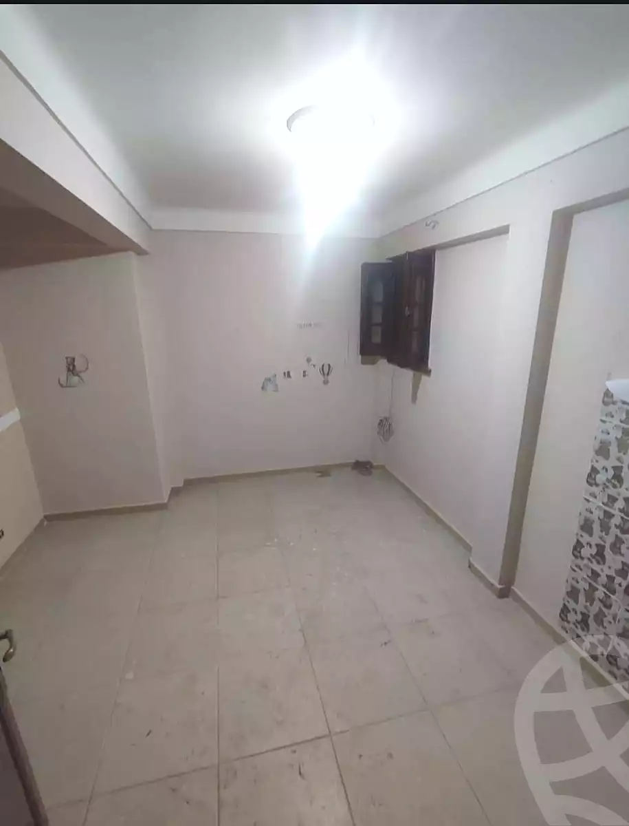 https://aqarmap.com.eg/ar/listing/6865427-for-sale-alexandria-ganaklis-el-morsaleen-el-american-st