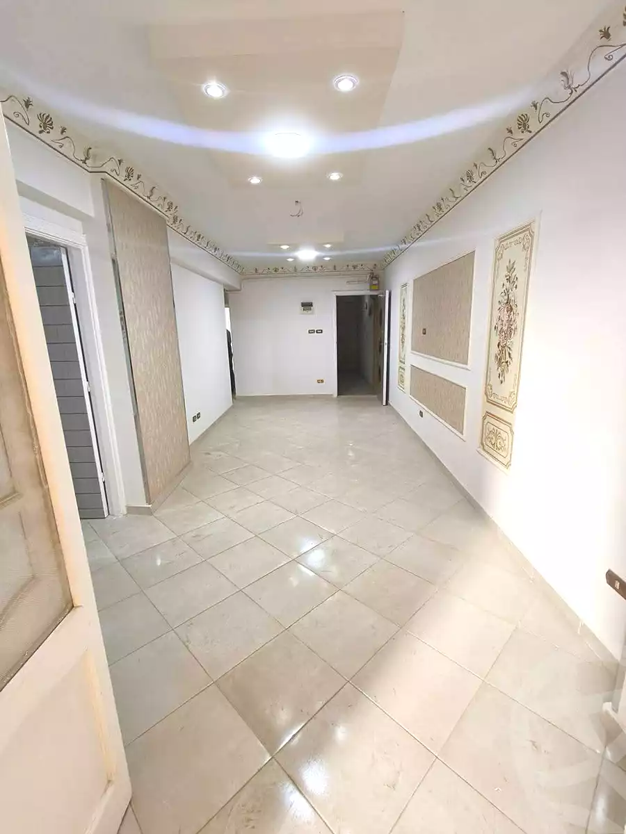 https://aqarmap.com.eg/en/listing/6865799-for-sale-alexandria-lsywf-el-falki