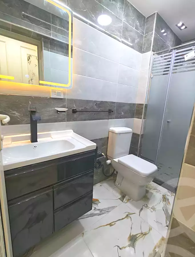 https://aqarmap.com.eg/ar/listing/6866054-for-sale-alexandria-el-asafra-l-sfr-bhry-el-geish-rd