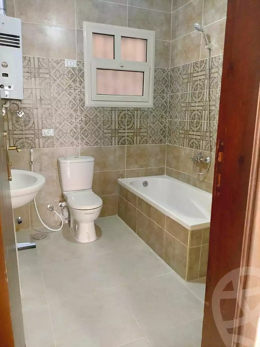 https://aqarmap.com.eg/ar/listing/6866110-for-rent-cairo-el-sheikh-zayed-city-el-hay-elsades-ashaer