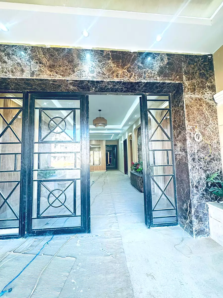 https://aqarmap.com.eg/ar/listing/6866613-for-sale-cairo-el-shorouk-compounds-maadi-view