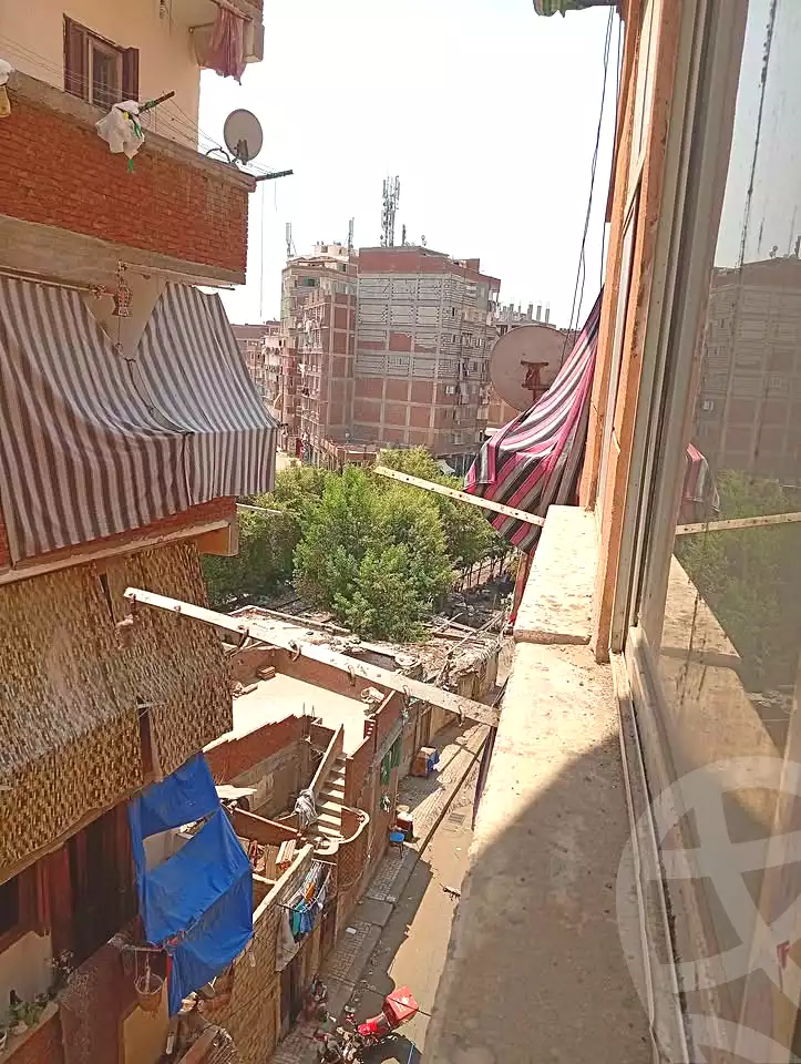 https://aqarmap.com.eg/ar/listing/6866696-for-sale-alexandria-alhadara-new-el-hadra-al-sadat-st