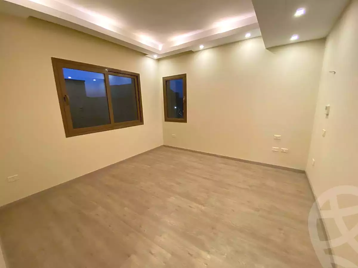 https://aqarmap.com.eg/ar/listing/6866953-for-rent-cairo-new-cairo-compounds-mivida-mivida-parcel