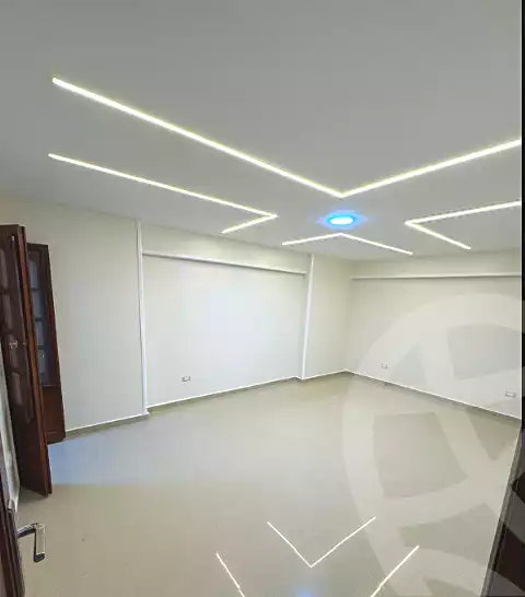 https://aqarmap.com.eg/ar/listing/6867043-for-sale-alexandria-sydy-bshr-sydy-bshr-bhry-shr-mhmwd-l-yswy