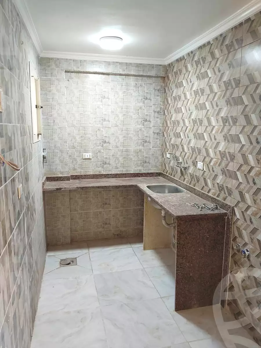 https://aqarmap.com.eg/ar/listing/6867286-for-sale-alexandria-al-agamy-el-hanouvel-al-haded-we-al-soulb-st