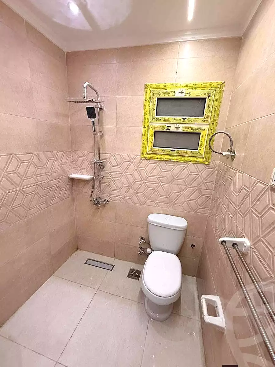 https://aqarmap.com.eg/ar/listing/6867430-for-sale-alexandria-al-agamy-lbytsh
