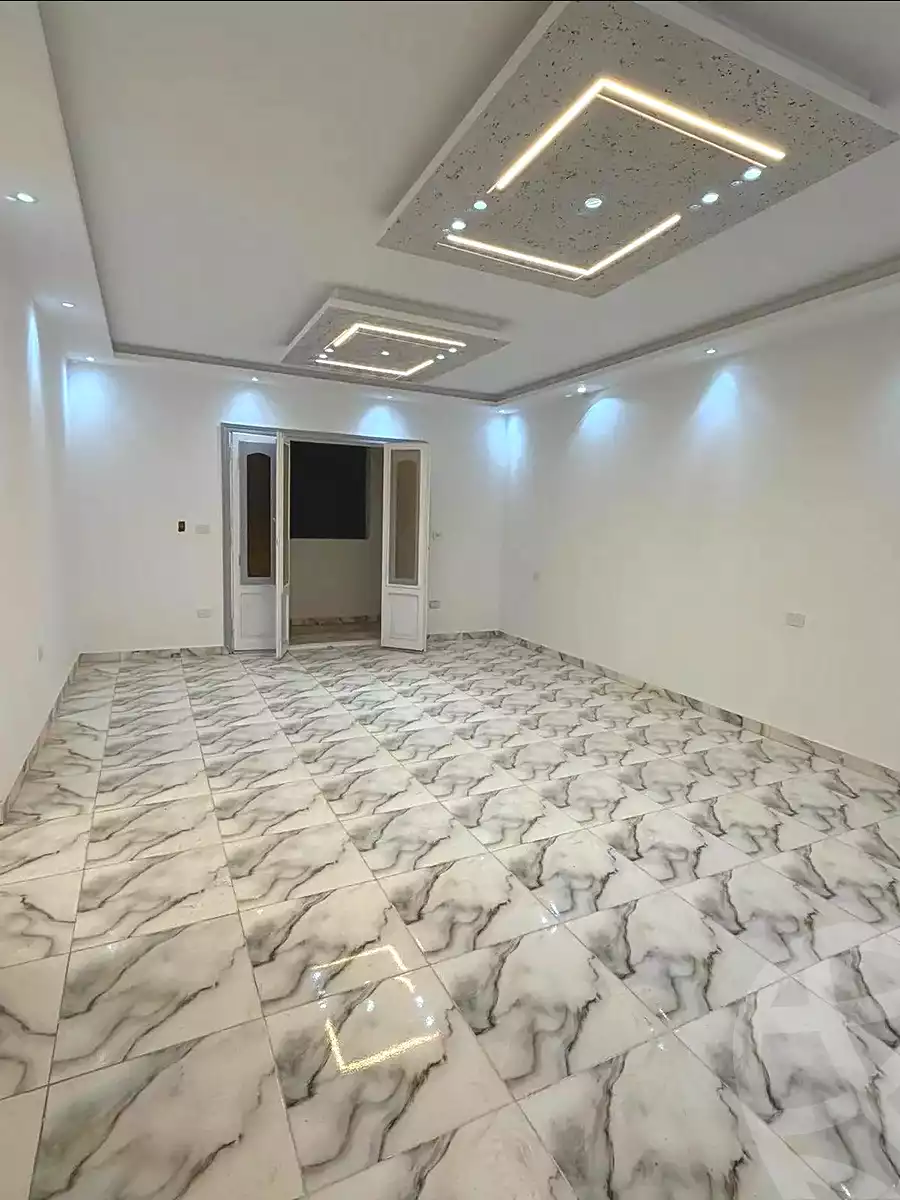 https://aqarmap.com.eg/ar/listing/6867434-for-sale-alexandria-sydy-bshr-sydy-bshr-bhry-shr-khld-bn-lwlyd