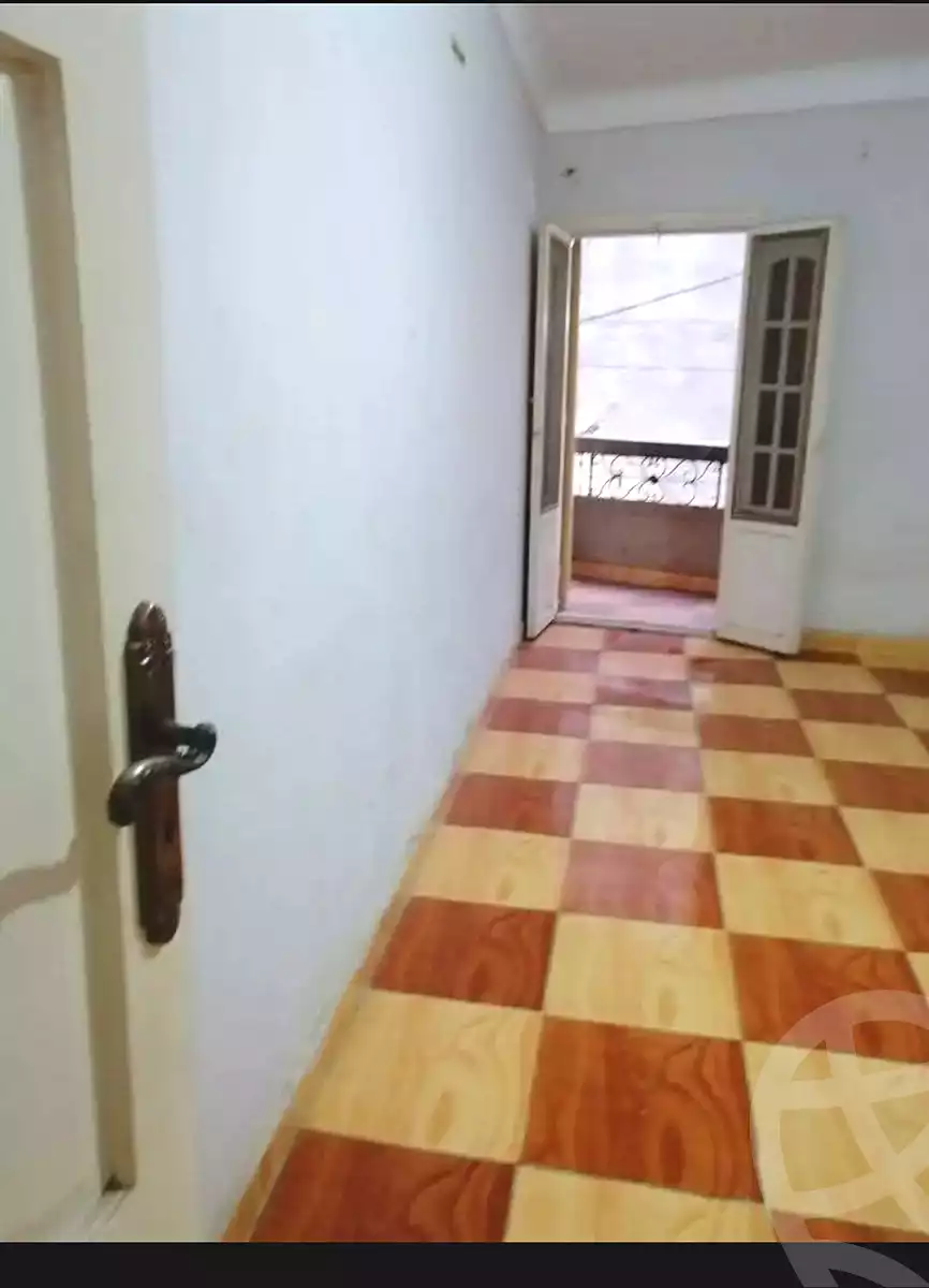 https://aqarmap.com.eg/ar/listing/6867890-for-sale-alexandria-el-asafra-l-sfr-qbly-el-maahad-el-dini-st