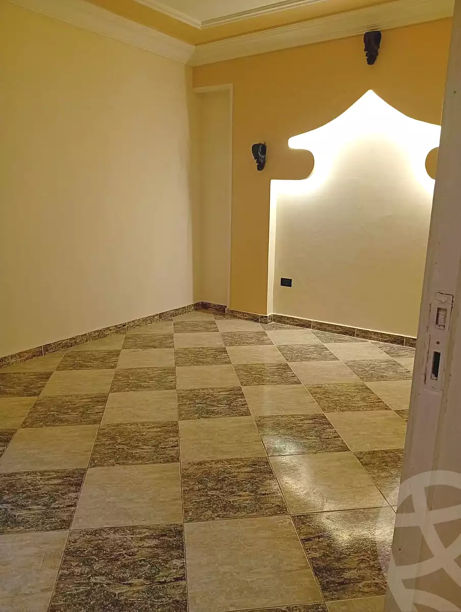 https://aqarmap.com.eg/ar/listing/6868412-for-sale-alexandria-sydy-bshr-sydy-bshr-bhry-gamal-abd-el-nasir-st