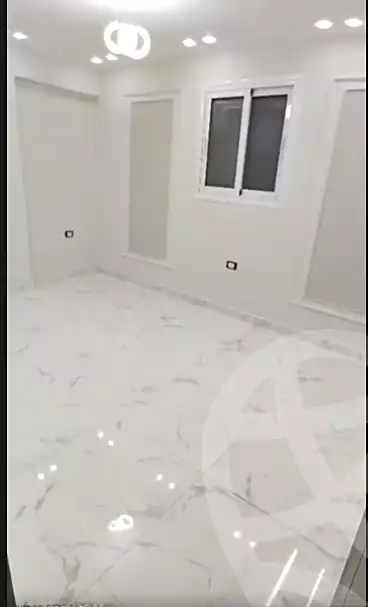 https://aqarmap.com.eg/ar/listing/6868410-for-sale-alexandria-al-agamy-el-hanouvel-radwan-st