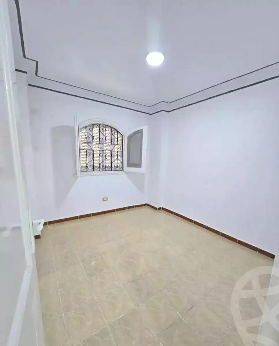 https://aqarmap.com.eg/ar/listing/6868563-for-sale-alexandria-al-agamy-shataa-el-nakheel
