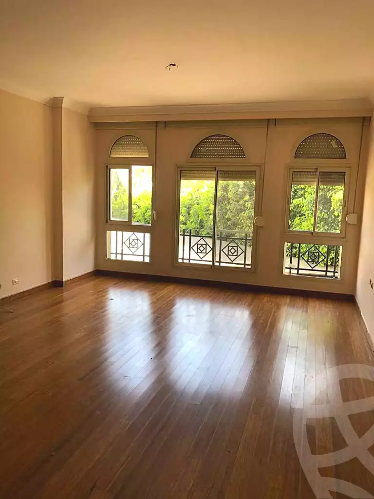 https://aqarmap.com.eg/ar/listing/6868656-for-sale-cairo-new-cairo-compounds-el-deyar-mokhabarat