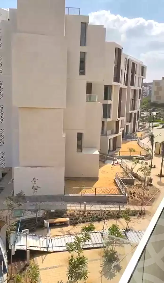https://aqarmap.com.eg/ar/listing/6868695-for-sale-cairo-new-cairo-compounds-eastown-spectrum-eastown-compound