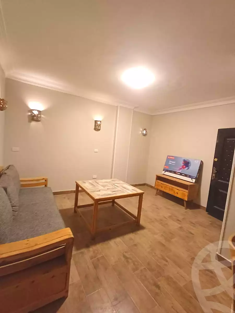 https://aqarmap.com.eg/ar/listing/6868740-for-rent-cairo-6th-of-october-el-ahyaa-neighborhood-4th-neighborhood-3