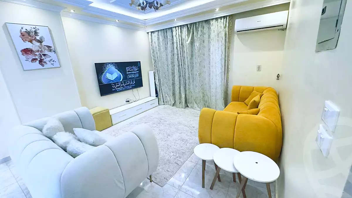 https://aqarmap.com.eg/ar/listing/6868756-for-rent-cairo-6th-of-october-el-ahyaa-neighborhood-1st-seventh-neighborhood