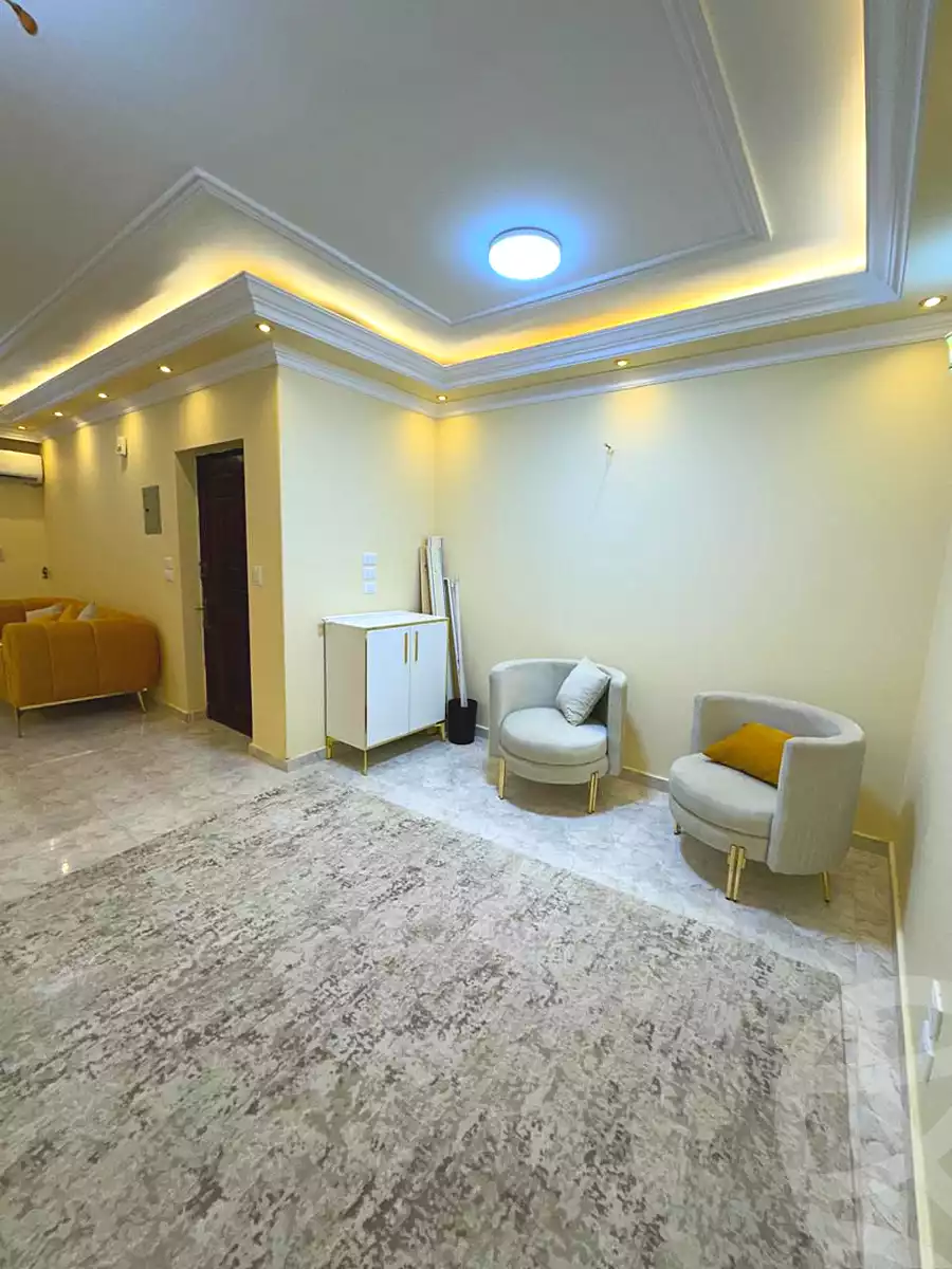 https://aqarmap.com.eg/ar/listing/6868756-for-rent-cairo-6th-of-october-el-ahyaa-neighborhood-1st-seventh-neighborhood