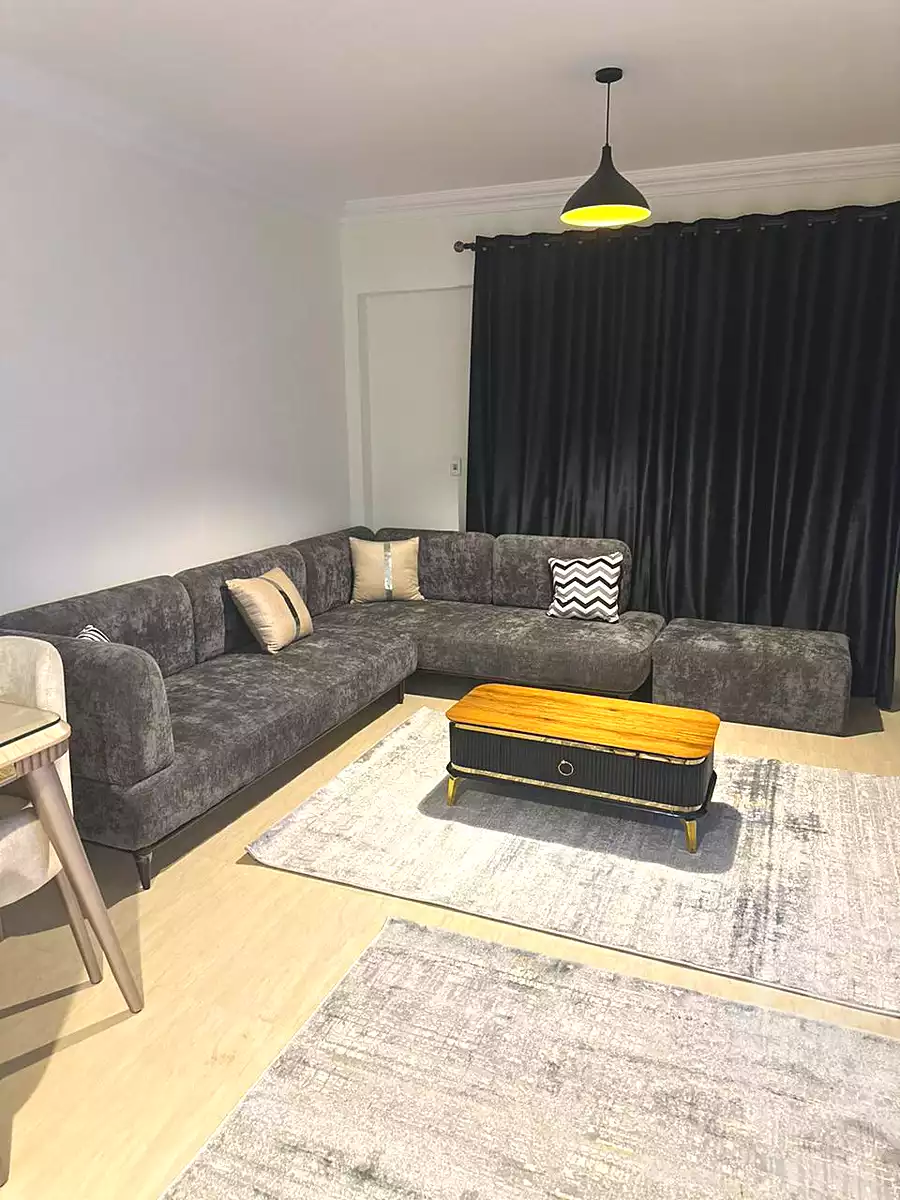https://aqarmap.com.eg/en/listing/6868781-for-rent-cairo-el-sheikh-zayed-city-compounds-jn-2