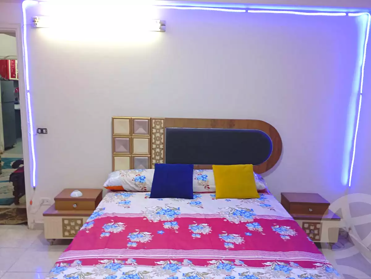 https://aqarmap.com.eg/ar/listing/6868832-for-rent-cairo-6th-of-october-el-ahyaa-neighborhood-7th-mecca-el-mokarrama-st