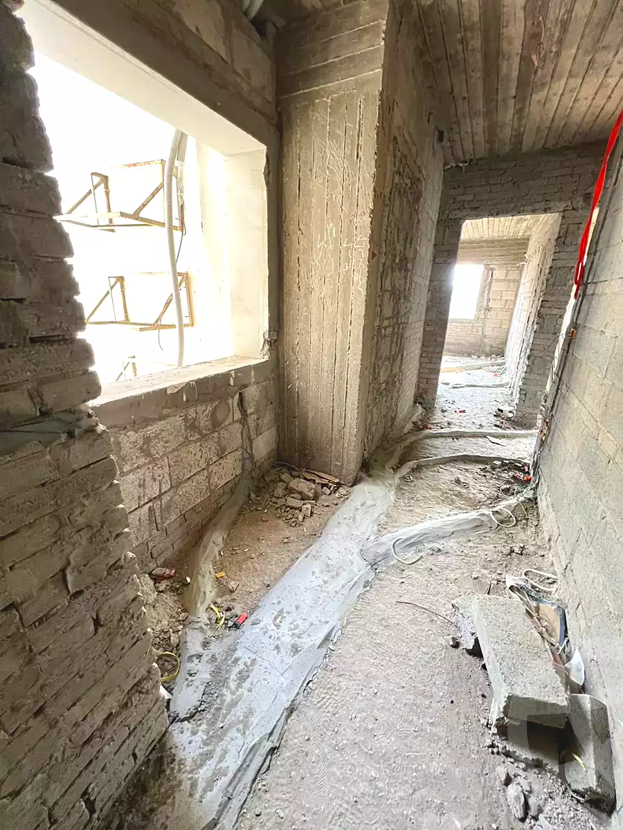 https://aqarmap.com.eg/ar/listing/6869427-for-sale-cairo-new-cairo-compounds-hyde-park-centre-ville-hyde-park