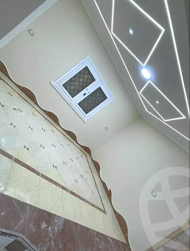 https://aqarmap.com.eg/en/listing/6869433-for-sale-alexandria-al-agamy-el-hanouvel-el-kholafaa-el-rashdeen-st