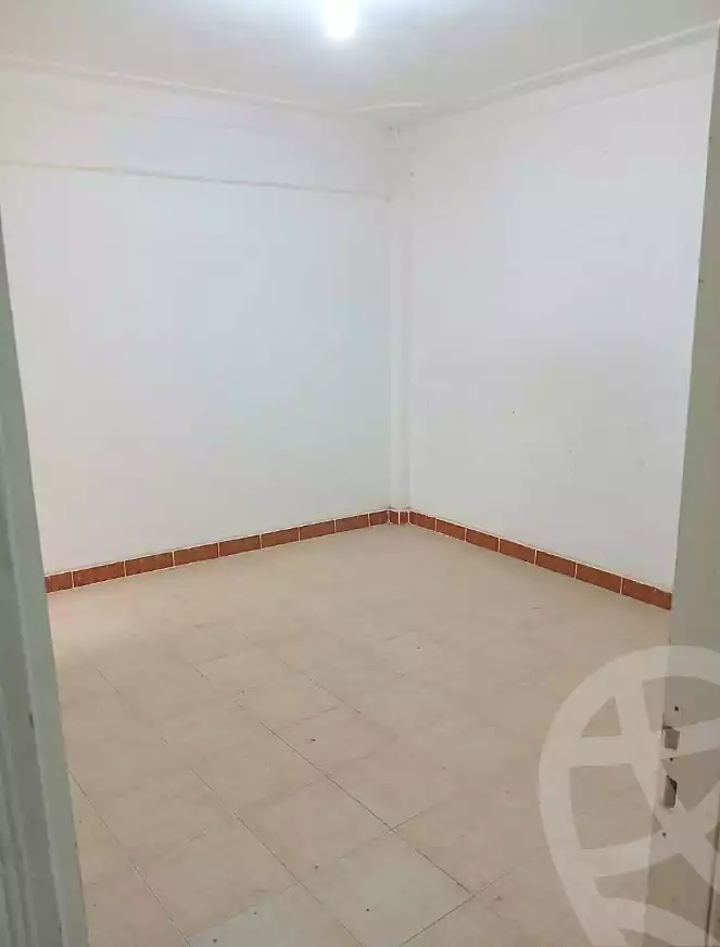 https://aqarmap.com.eg/ar/listing/6869479-for-sale-alexandria-al-agamy-el-hanouvel-el-salam-st