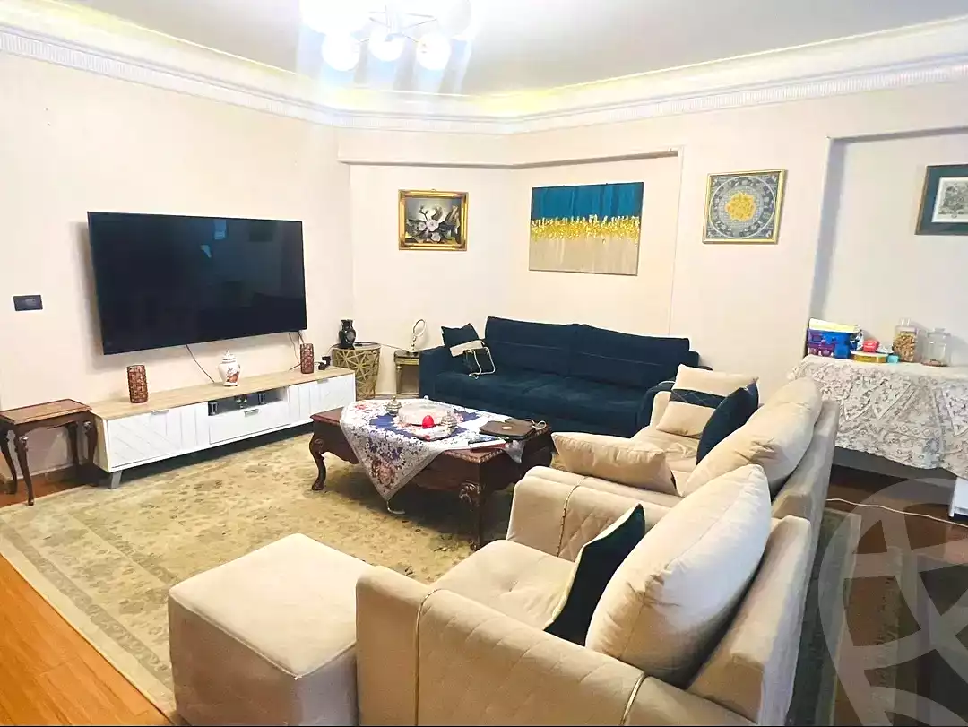 https://aqarmap.com.eg/ar/listing/6869714-for-sale-alexandria-moharram-bey-el-rasafa-st