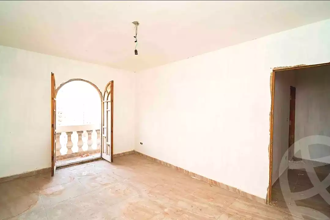 https://aqarmap.com.eg/en/listing/6869862-for-sale-alexandria-moharram-bey