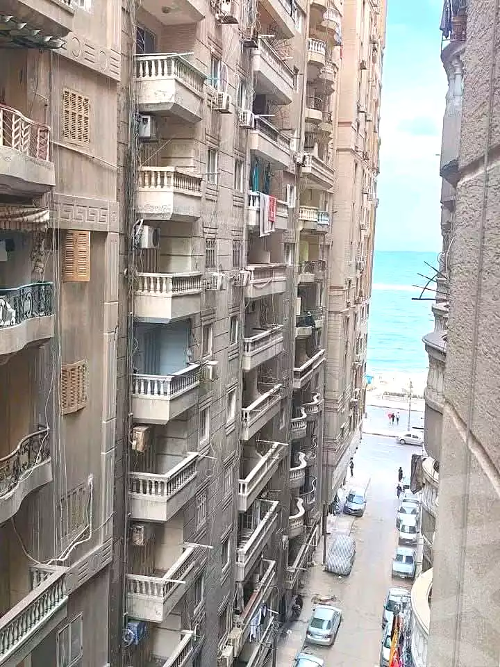 https://aqarmap.com.eg/en/listing/6869942-for-sale-alexandria-el-mandara-alex-el-mandara-bahri