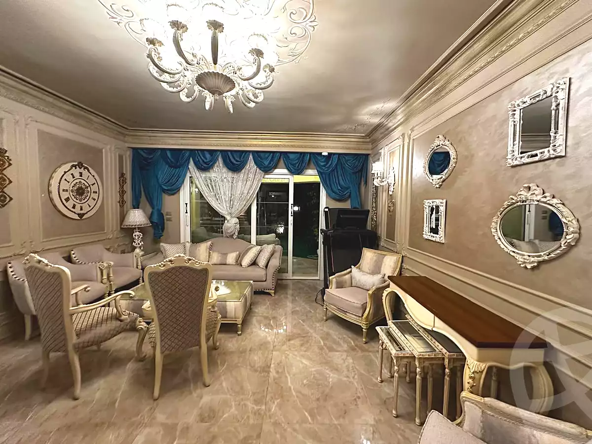 https://aqarmap.com.eg/en/listing/6870264-for-sale-cairo-new-cairo-compounds-mountain-view-hyde-park