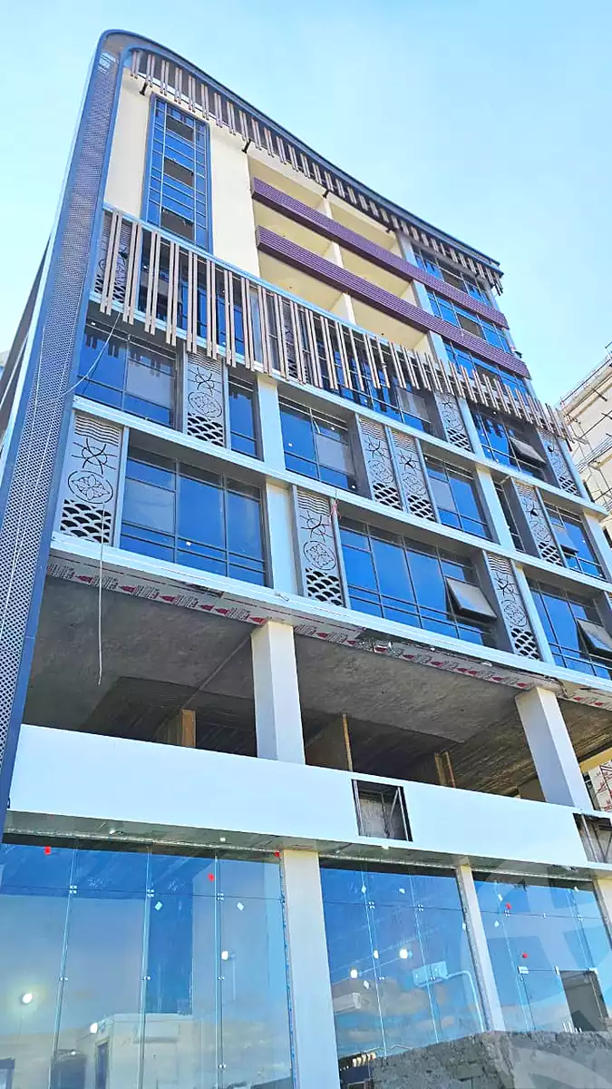 https://aqarmap.com.eg/en/listing/6870463-for-sale-alexandria-sawary-compounds-selene-gate-mall-tabark
