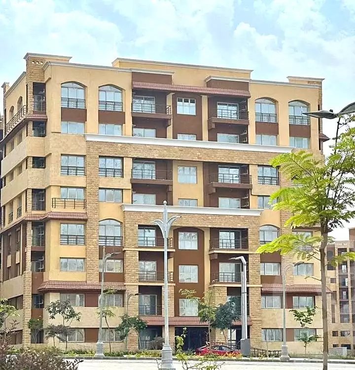 https://aqarmap.com.eg/en/listing/6870518-for-sale-cairo-new-administrative-capital-r3-lmqsd-arjan