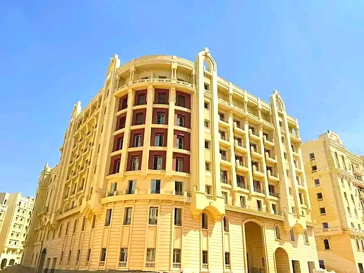شقة بـ٣ غرف نوم في نيو جاردن سيتى، صورة ٧ من ١٧