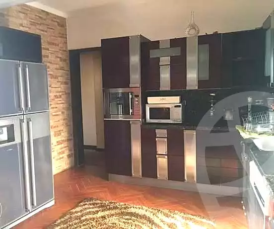 تاون هاوس بـ٥ غرف نوم في Mena Garden City، صورة ٢ من ٨