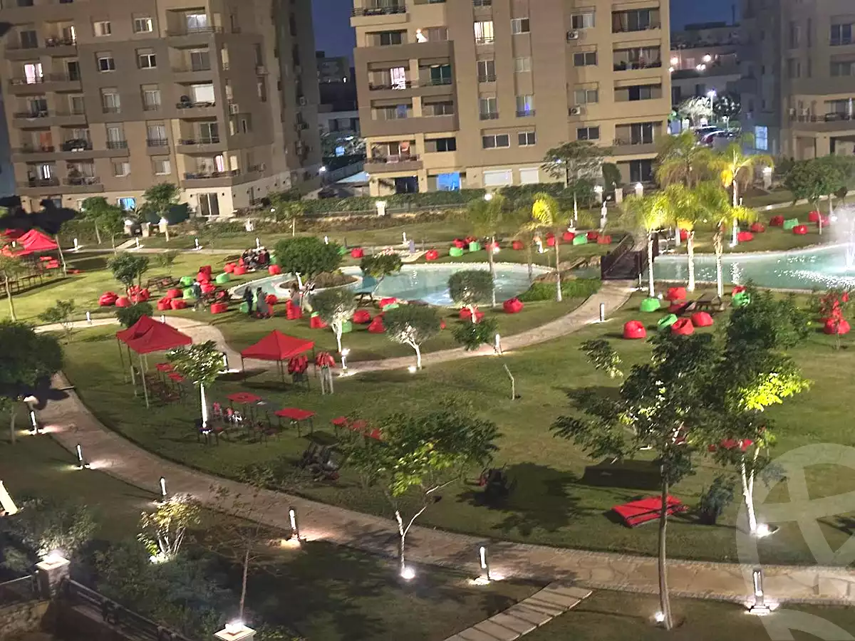 شقة بـ٣ غرف نوم في ذا سكوير، صورة ٥ من ٨