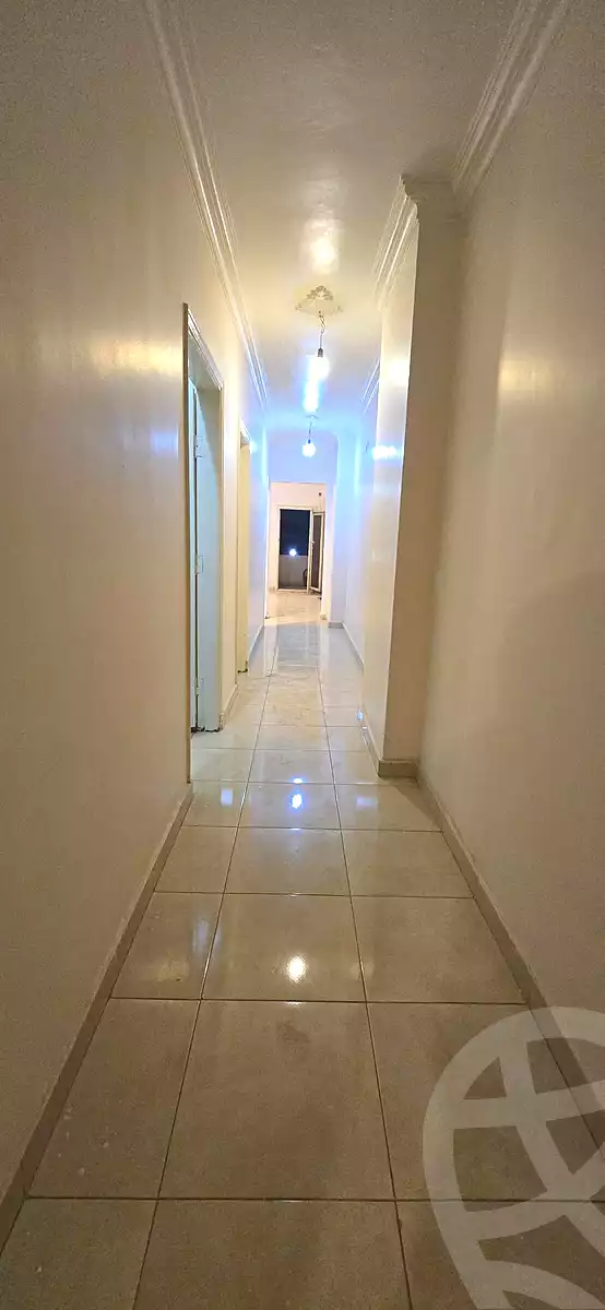 https://aqarmap.com.eg/ar/listing/6870821-for-rent-cairo-helwan-helwan-el-sharkeya-mostafa-safwat-st