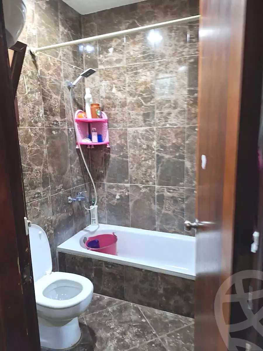 https://aqarmap.com.eg/ar/listing/6870817-for-sale-cairo-new-cairo-el-banafsg-el-banafsag-omarat-al-gabri-st