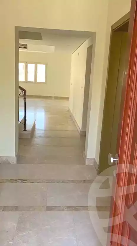 فيلا بـ٥ غرف نوم في أب تاون كايرو، صورة ٢ من ٩
