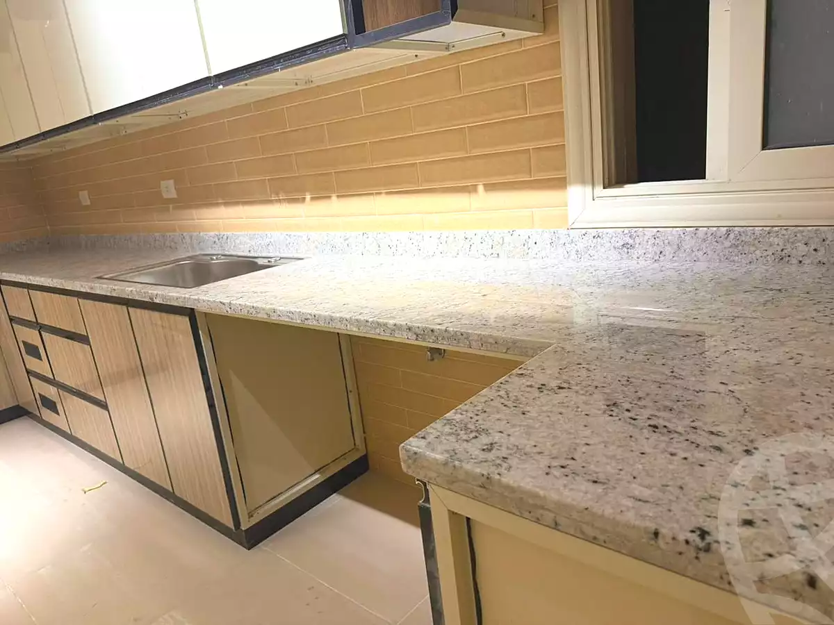 https://aqarmap.com.eg/ar/listing/6871378-for-rent-cairo-el-sheikh-zayed-city-mntq-fr-y-bmdyn-lshykh-zyd